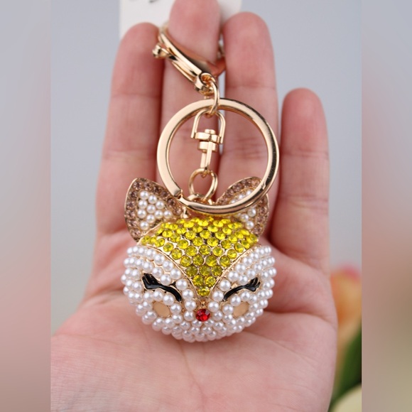 cute 🥰 keychain - Picture 2 of 4